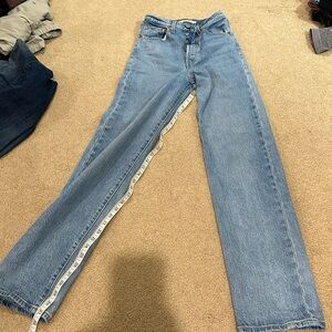 Levi’s 24x31 ribcage straight